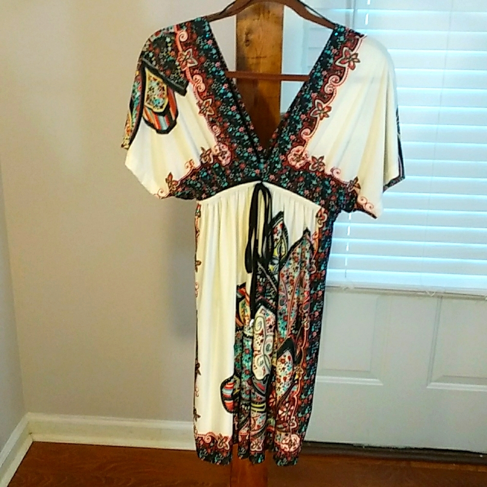 Urban Mango Multicolor Summer Dress Size M Deep V-Neck Cap Sleeves Elastic Waist
